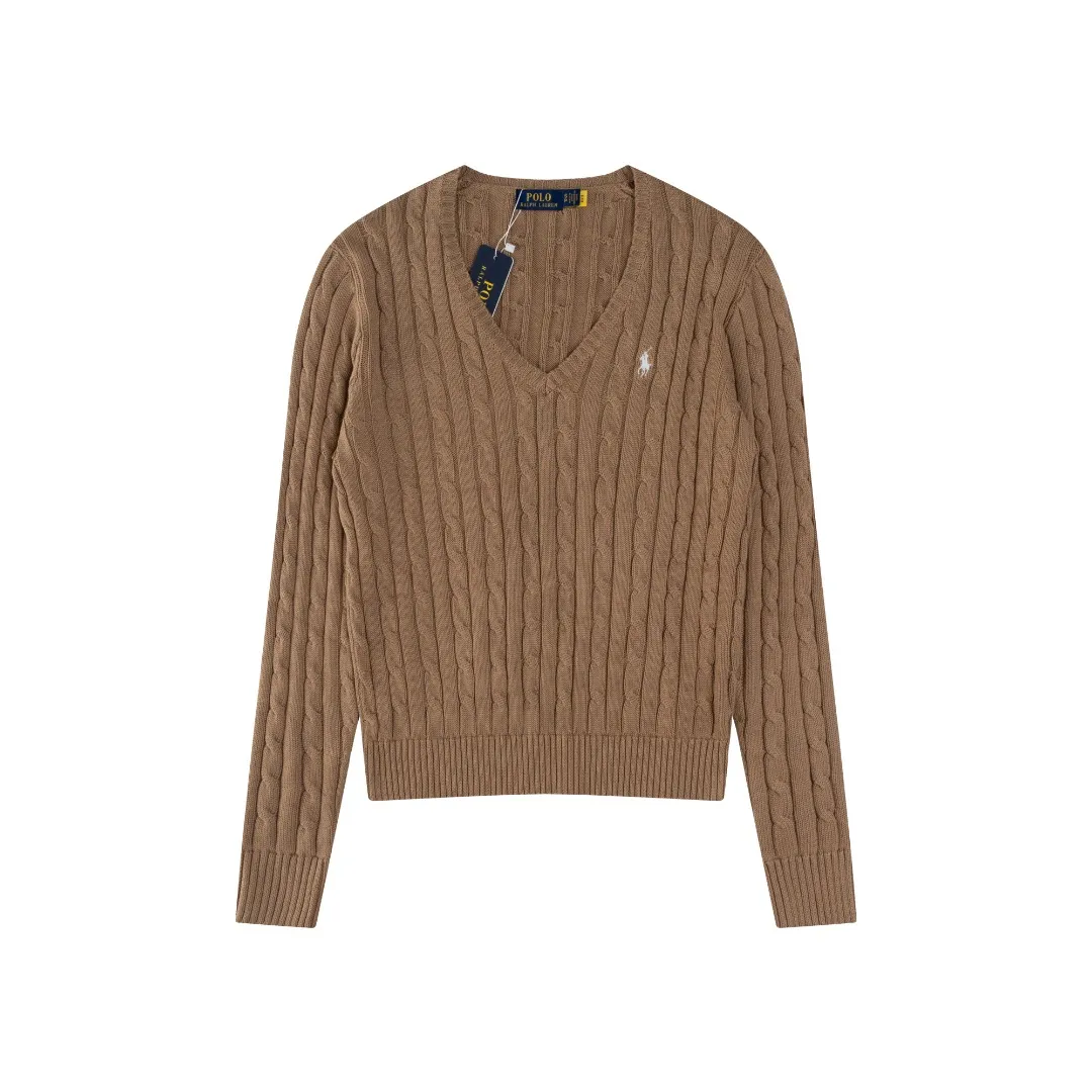 P210 #R90 RALPH LAUREN Thirteen colors of Ralph Lauren classic small label embroidery V-neck pullover cable cardigan sweater women's top, high-density LOGO embroidery on the chest, original customization of tag accessories. Made of pure cotton yarn, pure cotton is skin-friendly and comfortable, small label war horse embroidered twist button V-neck sweater🐎High quality, follow the blogger to learn how to wear it! Let’s buy a Ralph Lauren cable sweater. It’s a super hard-to-find series after it became popular. It’s hard to find one on the official website. It’s simple and practical to wear, with a lazy and loose feel. The thickened fabric has more texture, feels soft and delicate, and has a loose fit. Whether worn alone or layered, you can wear different styles of fashion with just one piece!   Size： Sleeve length: 60/61/62/63